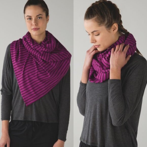 Lululemon Vinyasa Scarf Purple Stripe Bordeaux Snap Convertible Wrap Lightweight - Picture 1 of 15